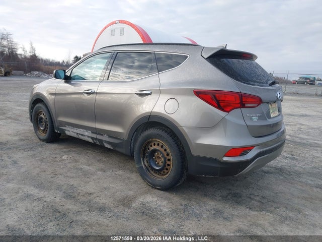 5XYZU3LBXHG477843 Hyundai Santa Fe Sport 2.4 Premium