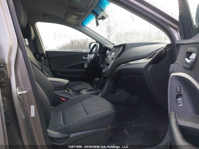 5XYZU3LBXHG477843 Hyundai Santa Fe Sport 2.4 Premium