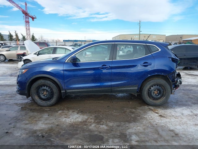 JN1BJ1AW3PW100537 Nissan Qashqai S
