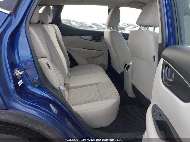 JN1BJ1AW3PW100537 Nissan Qashqai S