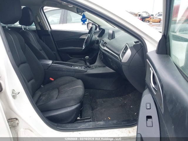 3MZBN1L71JM235012 Mazda Mazda3 50th Anniversary Edition/gs
