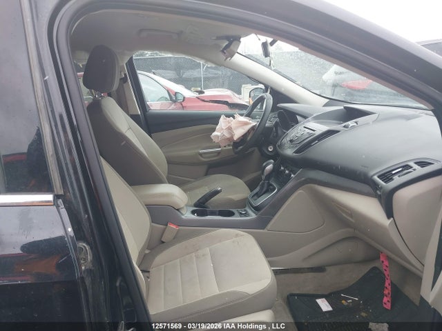 1FMCU9GX6EUA24873 Ford Escape