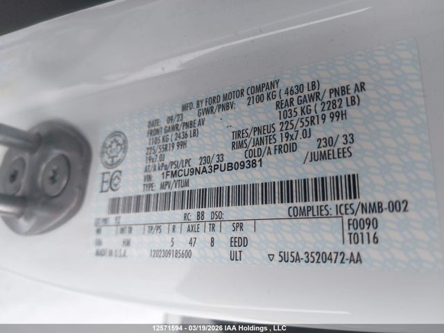 1FMCU9NA3PUB09381 Ford Escape St-line Select