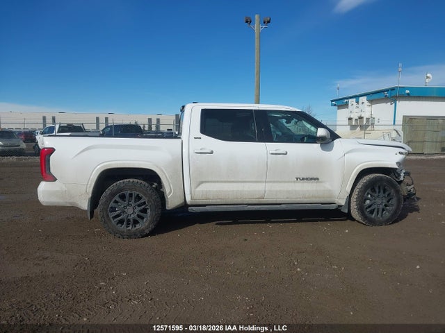 5TFLA5DB9NX056214 Toyota Tundra Crewmax Sr/crewmax Sr5