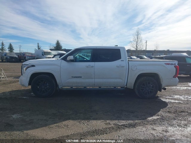5TFLA5DB9NX056214 Toyota Tundra Crewmax Sr/crewmax Sr5