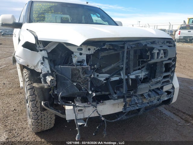5TFLA5DB9NX056214 Toyota Tundra Crewmax Sr/crewmax Sr5