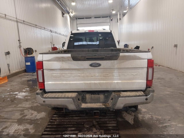 1FT8W3BT0LED91166 Ford F-350 Lariat
