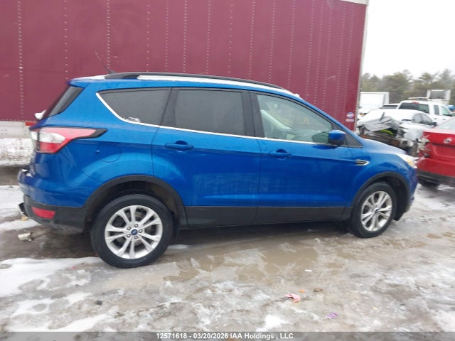 1FMCU0HD5JUD32174 Ford ESCAPE SEL