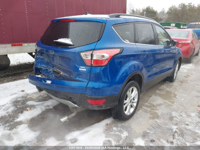 1FMCU0HD5JUD32174 Ford ESCAPE SEL