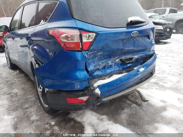 1FMCU0HD5JUD32174 Ford ESCAPE SEL
