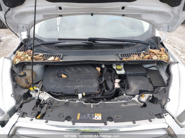 1FMCU0GD6JUB31790 Ford ESCAPE SE