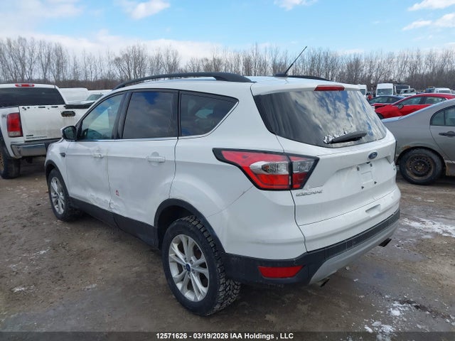 1FMCU0GD6JUB31790 Ford ESCAPE SE