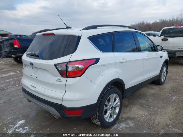 1FMCU0GD6JUB31790 Ford ESCAPE SE