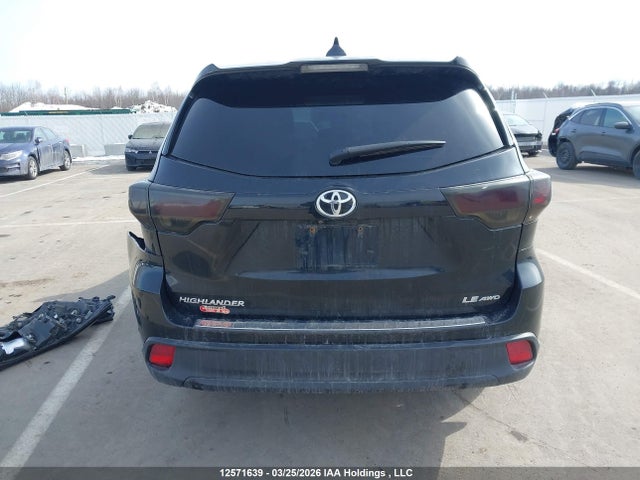 2014 Toyota Highlander Le მანქანა იყიდება აუქციონზე, vin: 5TDBKRFH9ES021471, აუქციონის ნომერი: 12571639