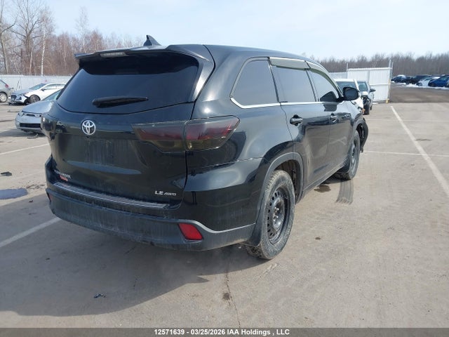 2014 Toyota Highlander Le მანქანა იყიდება აუქციონზე, vin: 5TDBKRFH9ES021471, აუქციონის ნომერი: 12571639