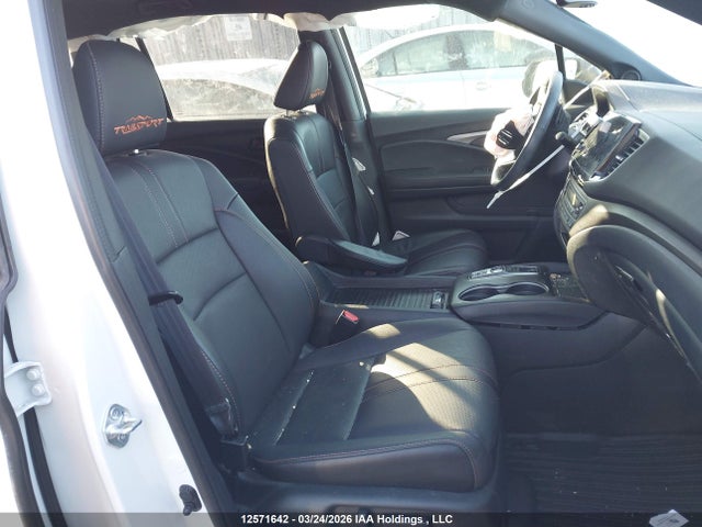 12571642 :رقم المزاد ، 5FNYF8H68NB501204 vin ، 2022 Honda Passport Trailsport مزاد بيع