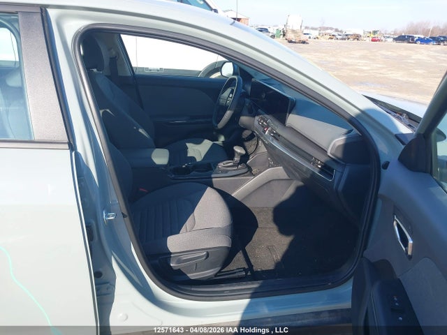 3KPFU4DE9SE163574 KIA K4 Ex/ex+