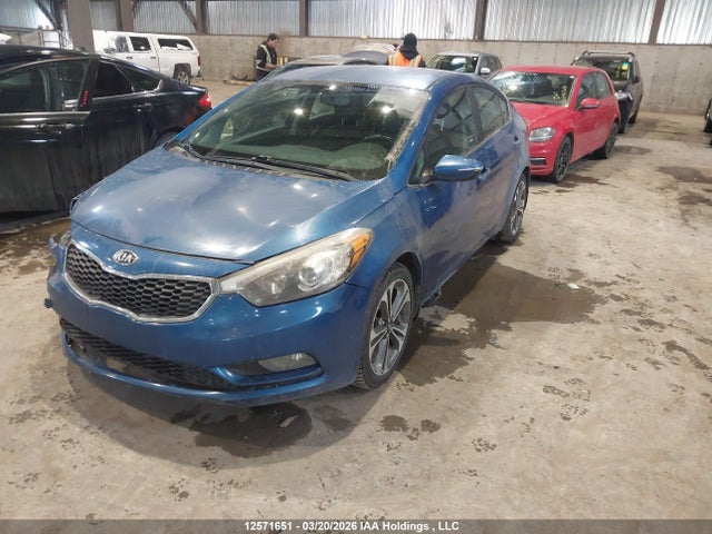 KNAFX4A8XE5142722 KIA Forte