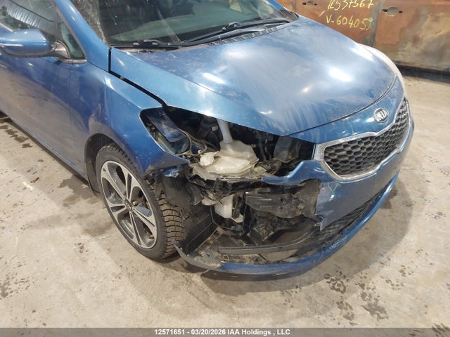 KNAFX4A8XE5142722 KIA Forte