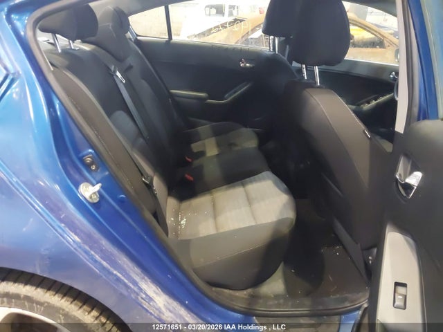 KNAFX4A8XE5142722 KIA Forte