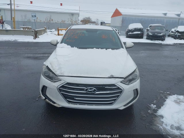 KMHD84LF2HU114891 Hyundai Elantra Se/value/limited