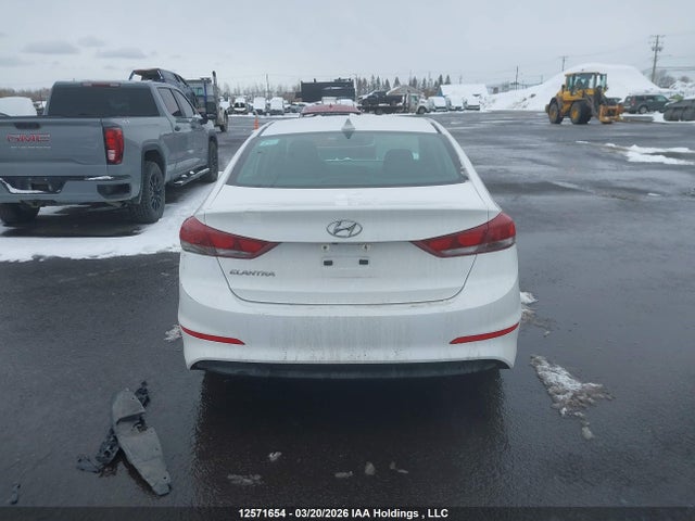 KMHD84LF2HU114891 Hyundai Elantra Se/value/limited