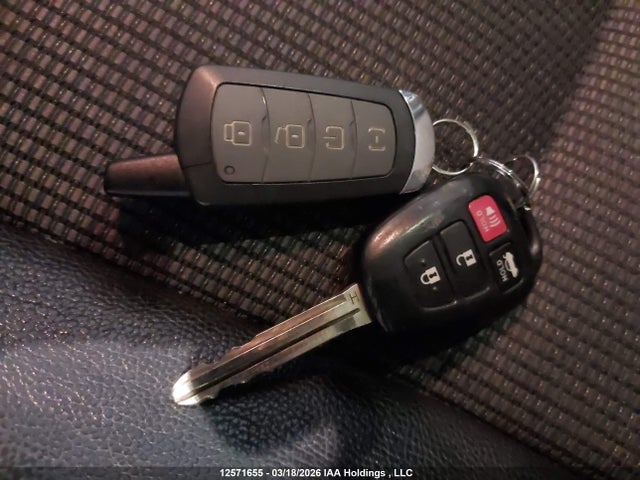 Aukcja sprzedaży 2015 Toyota Corolla S, vin: 2T1BURHE2FC423226, numer aukcji: 12571655