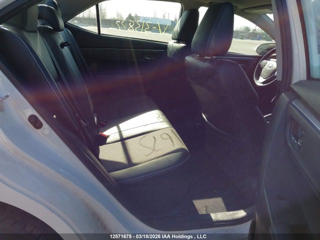 12571675 :رقم المزاد ، 2T1BURHE8FC313877 vin ، 2015 Toyota Corolla S مزاد بيع