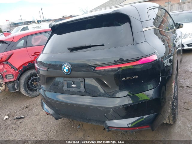 12571683 :رقم المزاد ، WB513CF04PCM58620 vin ، 2023 Bmw Ix Xdrive40 مزاد بيع