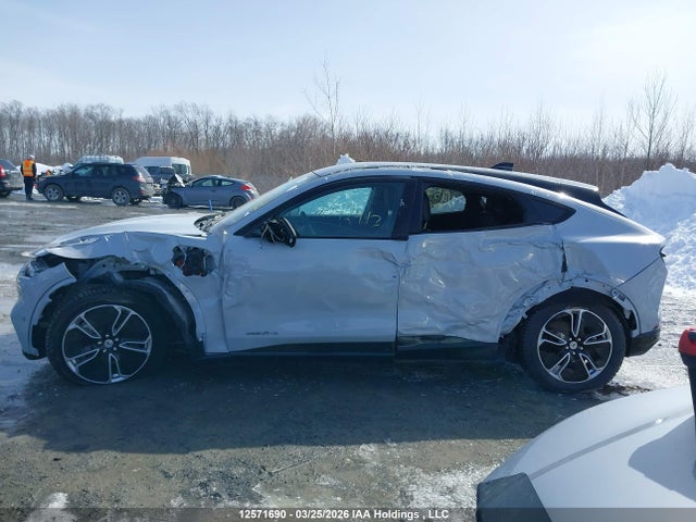 Aukcja sprzedaży 2023 Ford Mustang Mach-e Premium, vin: 3FMTK3S59PMB07942, numer aukcji: 12571690
