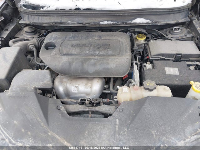 1C4PJLCB1KD246559 Jeep Cherokee Latitude