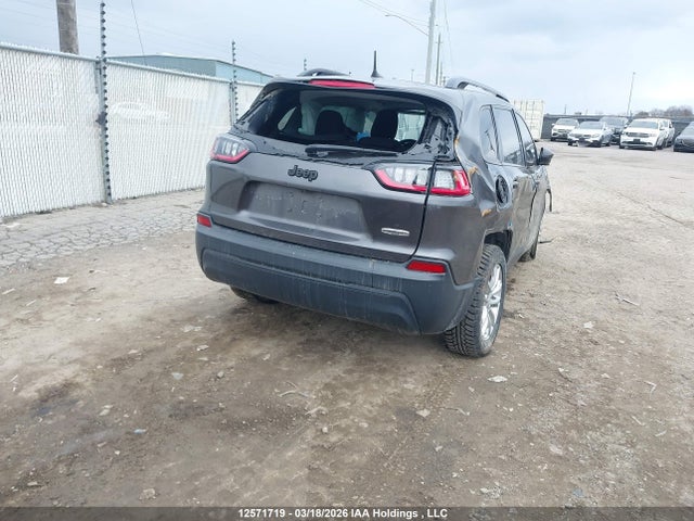 1C4PJLCB1KD246559 Jeep Cherokee Latitude