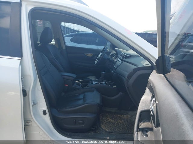 5N1AT2MV8HC805800 Nissan Rogue Sv/sl