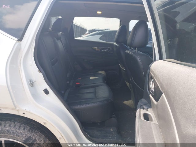 5N1AT2MV8HC805800 Nissan Rogue Sv/sl