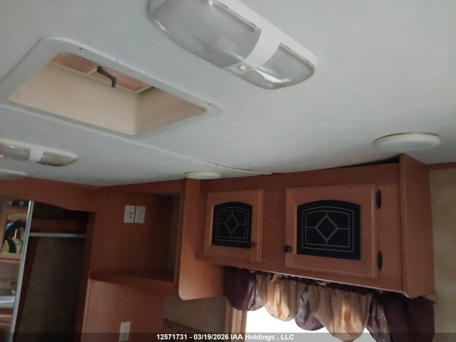 Продажа на аукционе авто 2008 Bighorn Heartland 5th Wheel, vin: 5SFGF30248E005892, номер лота: 12571731
