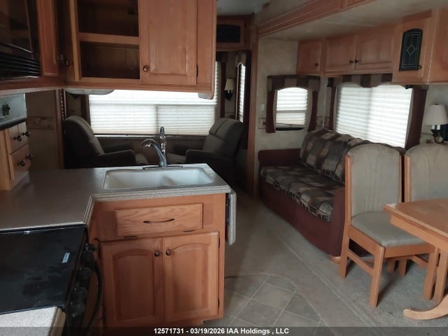 Продажа на аукционе авто 2008 Bighorn Heartland 5th Wheel, vin: 5SFGF30248E005892, номер лота: 12571731