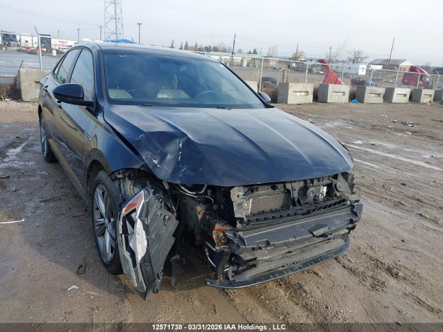 2019 Volkswagen Jetta 1.4 Tsi Highline მანქანა იყიდება აუქციონზე, vin: 3VWE57BU1KM024885, აუქციონის ნომერი: 12571738
