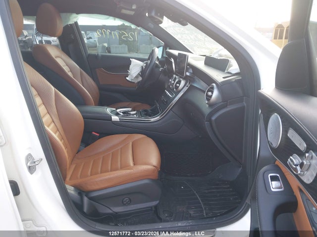 WDC0G4KB8KV152352 Mercedes-Benz Glc 300 4matic