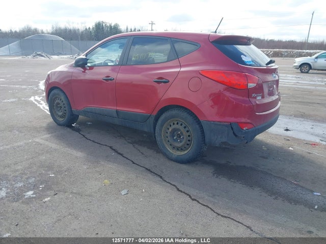 KM8JTCAF1FU054551 Hyundai Tucson Gl