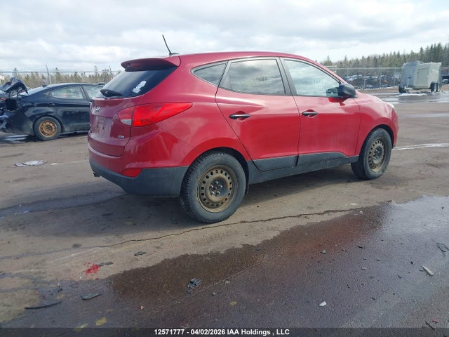 KM8JTCAF1FU054551 Hyundai Tucson Gl
