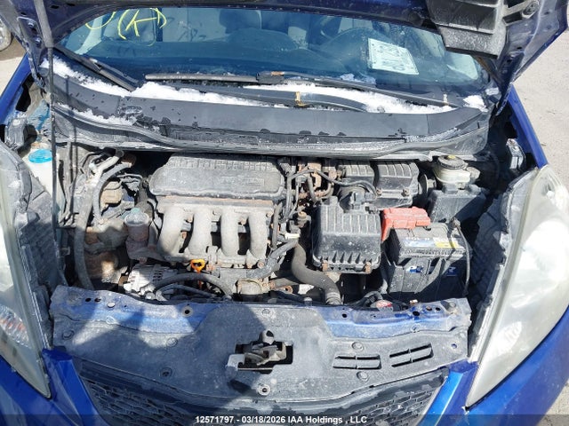 2010 Honda Fit Lx მანქანა იყიდება აუქციონზე, vin: JHMGE8G57AS800282, აუქციონის ნომერი: 12571797