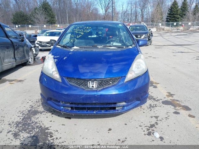 2010 Honda Fit Lx მანქანა იყიდება აუქციონზე, vin: JHMGE8G57AS800282, აუქციონის ნომერი: 12571797