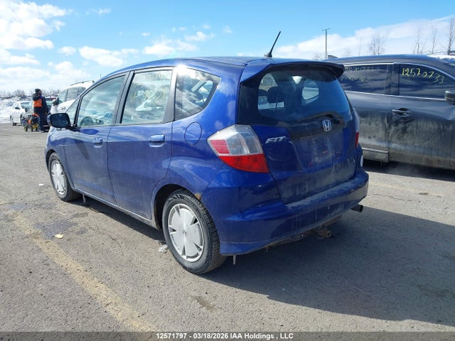 2010 Honda Fit Lx მანქანა იყიდება აუქციონზე, vin: JHMGE8G57AS800282, აუქციონის ნომერი: 12571797