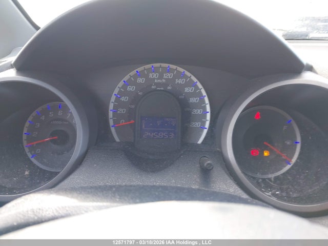 2010 Honda Fit Lx მანქანა იყიდება აუქციონზე, vin: JHMGE8G57AS800282, აუქციონის ნომერი: 12571797