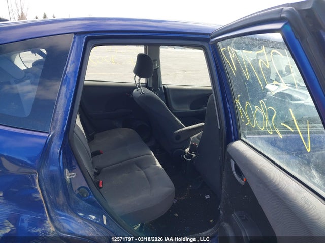 2010 Honda Fit Lx მანქანა იყიდება აუქციონზე, vin: JHMGE8G57AS800282, აუქციონის ნომერი: 12571797