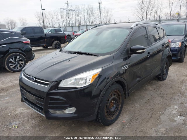 1FMCU9J91EUD74454 Ford Escape Titanium
