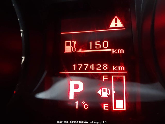 JA4AH3AU2GZ612202 Mitsubishi RVR