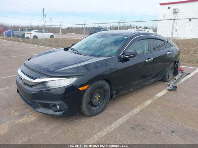 Продажа на аукционе авто 2017 Honda Civic Touring, vin: 2HGFC1F99HH106503, номер лота: 12571815
