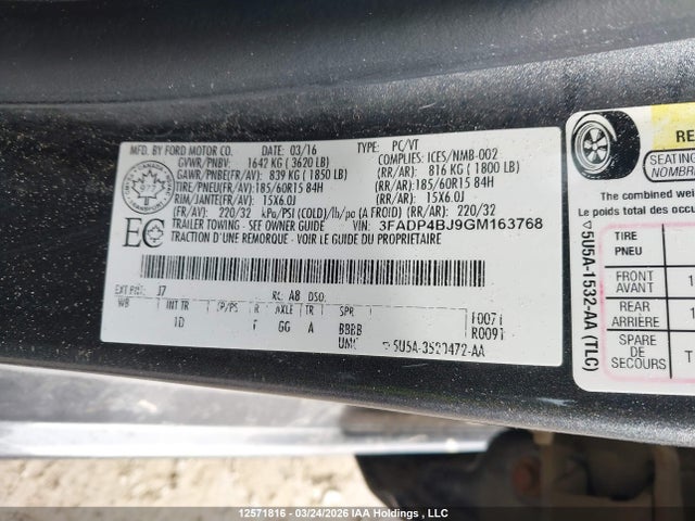 3FADP4BJ9GM163768 Ford FIESTA SE