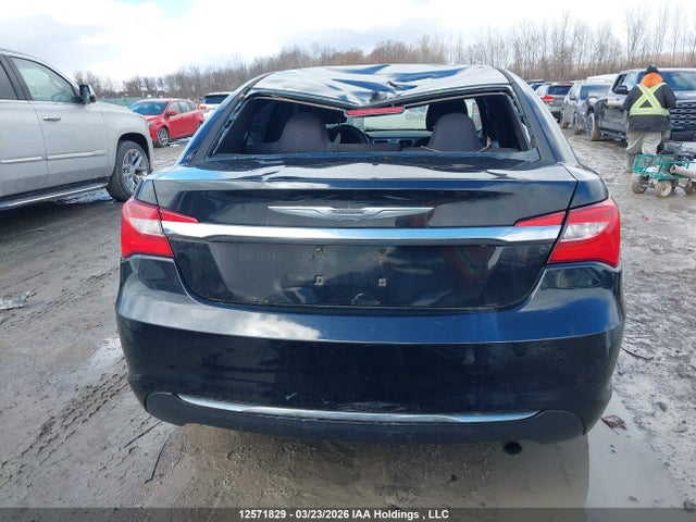 12571829 :رقم المزاد ، 1C3CCBABXDN651181 vin ، 2013 Chrysler 200 Lx مزاد بيع